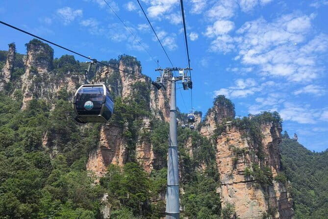 1-Day Zhangjiajie National Forest Park(Avatar) and Tianmen Mountain Private Tour - FAQs