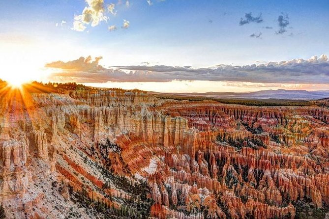 1-Day Zion & Bryce Canyon National Park Bus Tour - Discovering Bryce Canyon National Park