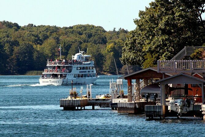 1-Hour 1000 Islands Cruise from Ivy Lea with views of Boldt Castle - Who Will Love This Experience?