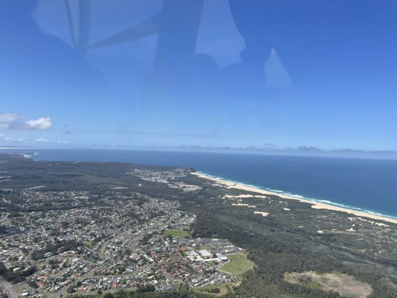 1 Hour 45 Minute Helicopter Scenic Flight Hunter Valley - Sydney Harbour and Opera House