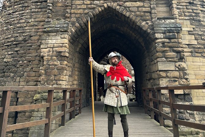1-Hour and a Half Walking Guided Tour in Medieval Newcastle - Booking Information