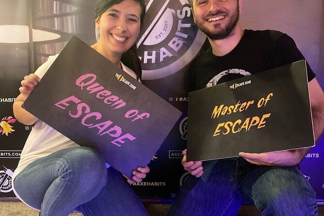 1-Hour Axe Throwing + Escape Room - Immersive Axe Throwing Experience