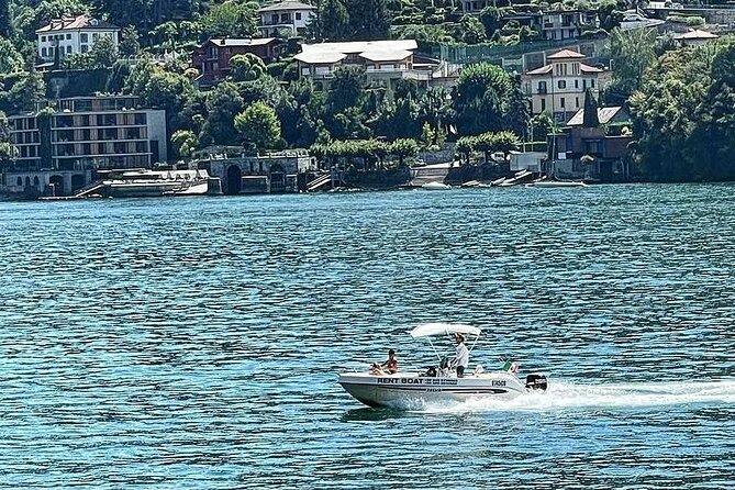 1 Hour Boat Rental Without License 40hp Engine on Lake Como - Confirmation and Accessibility Details