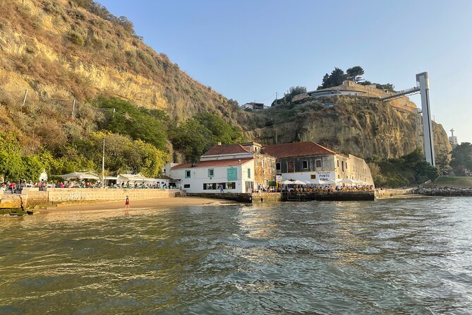 1 Hour Boat Ride on the Tagus - Cancellation Policy
