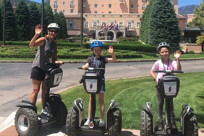 1-Hour Broadmoor History Segway Tour - Duration and Group Size