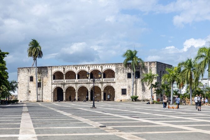 1-Hour Colonial Historical Segway Tour in Santo Domingo - Tour Experience
