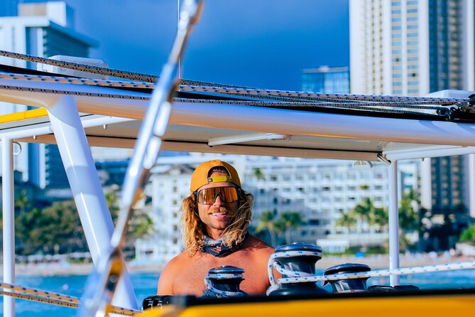 1-Hour Diamond Head Sail of Waikiki Beach - Accessibility and Transportation