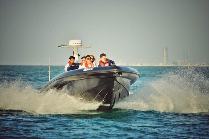 1-Hour Dubai Tour by Black Boat - Key Sights Highlighted