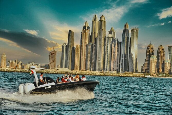 1-Hour Dubai Tour by Black Boat - Safety Precautions