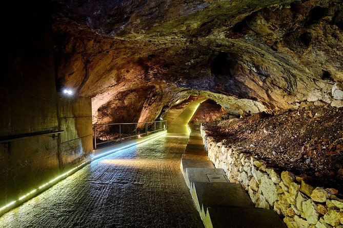 1-Hour Guided Lipa Cave Adventure in Montenegro - Meeting and Pickup Details