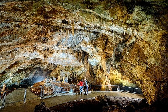 1-Hour Guided Lipa Cave Adventure in Montenegro - Necessary Equipment and Attire