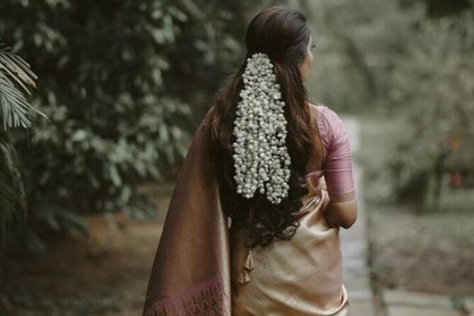 1-Hour Guided Saree and Veshti Workshop in Puducherry - Key Points