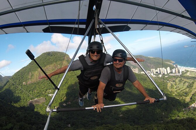 1 Hour Hang Gliding Paragliding Full Package Experience in Rio - Spectacular Views of Rio