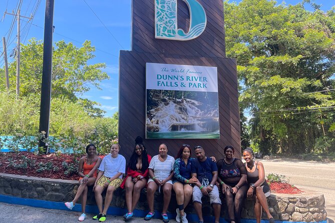 1 Hour Horse Back Riding & Dunns River Falls Tour Combo - Local Guides and Transportation