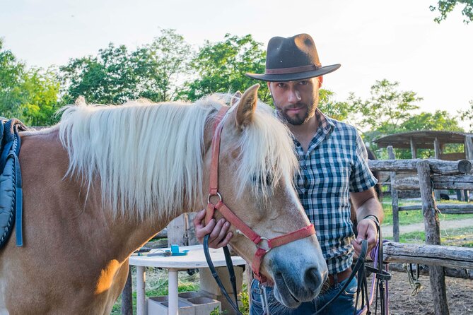 1 Hour Horseback Ride in Valgraziosa Pisa - Cancellation and Payment