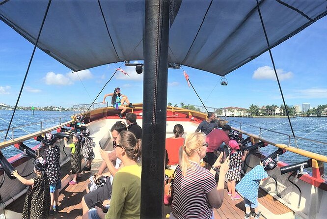 1-Hour Interactive Pirate Cruise in Ft. Lauderdale (Arrive 30 Minutes Early) - Family-friendly Adventure