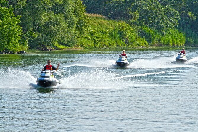 1-Hour Jet Ski Guided Tour  Explore Montreal Waterways in Style! - Review Summary from Participants