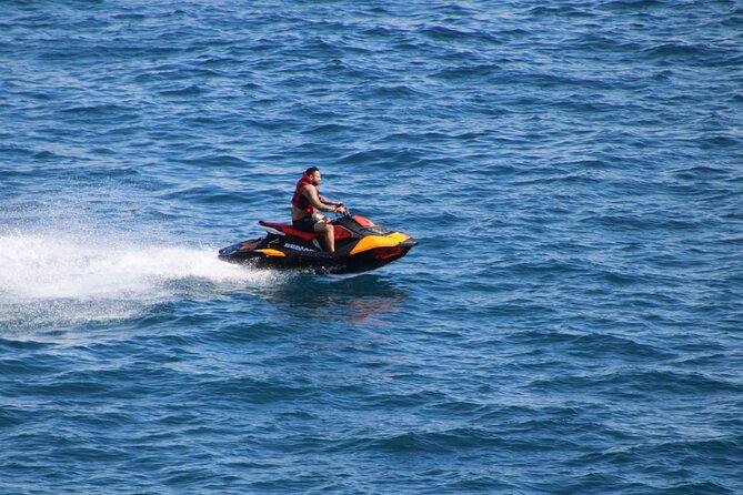 1 Hour Jet Ski in Tenerife - Health and Safety Considerations