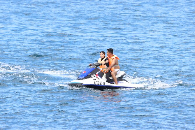 1 Hour Jet Ski in Tenerife - Group Size and Cancellation Policy