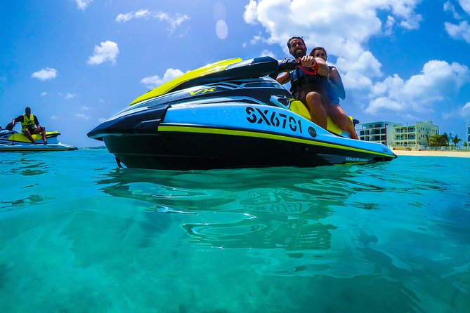 1-Hour Jet Ski Tour: Single or Double Option - No Boat License Required