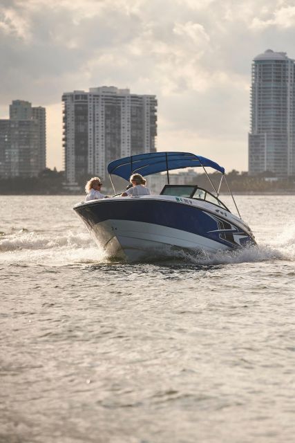1 Hour Miami Private Boat Ride With Champagne and Captain - Booking and Cancellation