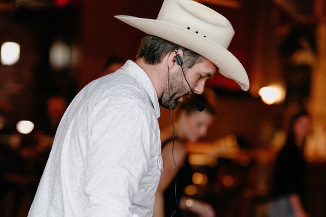 1-Hour Nashville Line Dancing Class - Minimum Traveler Requirement