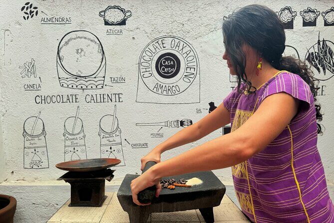 1 Hour Oaxacan Chocolate Making Class with Mole-making and Drinks - Key Points