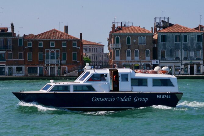 1-Hour Panoramic Tour of Venice by Boat - Getting to the Meeting Point