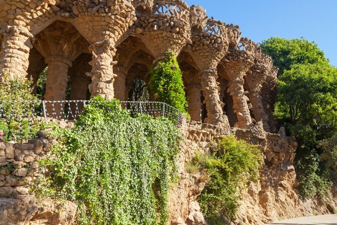 1-Hour Park Guell Gaudis Wonder Guided Tour Max 6 People Group - Whats Included