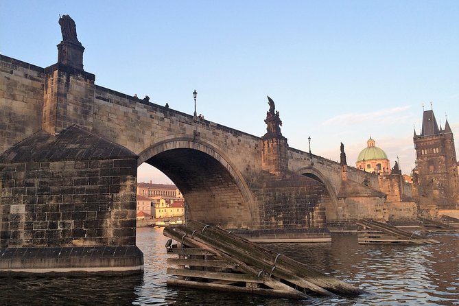 1 Hour Prague Panoramic Vltava River Sightseeing Cruise - Cancellation and Payment Options