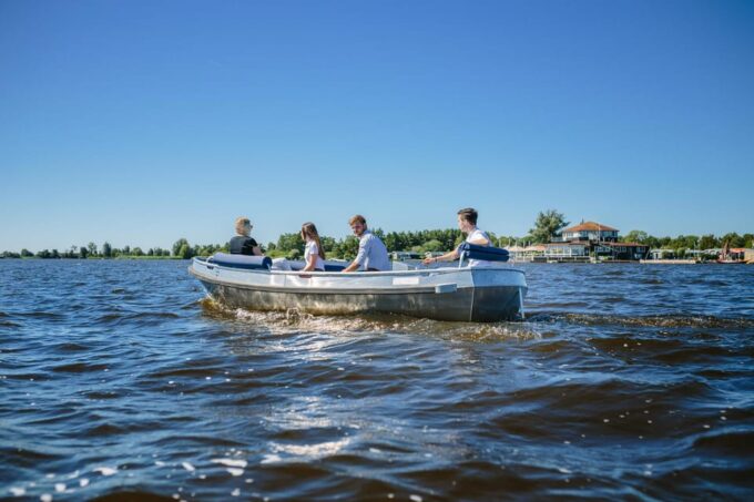 1 Hour Private Boattour With Local Captain Max 8 Persons - Cancellation and Refund Policy