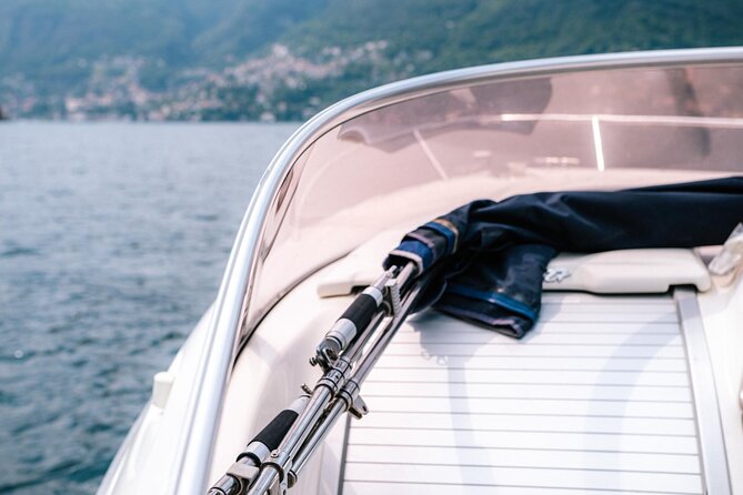 1 Hour Private Cruise on Lake Como Motoscafo Cranchi - Cruise Experience
