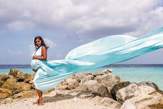 1 Hour Private Flying Dress Photoshoot in Curacao - Capturing the Moment