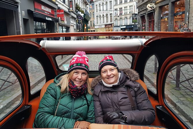 1 Hour Private Lille Tour by Convertible 2CV With a Local Products Tasting - Tour Reviews and Excellence Badge
