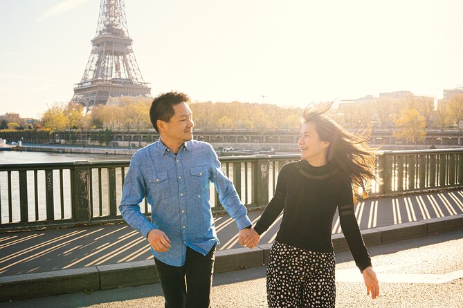 1 Hour Private Photography Tour in Paris - Meeting and Pickup
