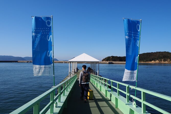 1-Hour Private Photoshoot in Naoshima, Kagawa - Meeting and Pickup