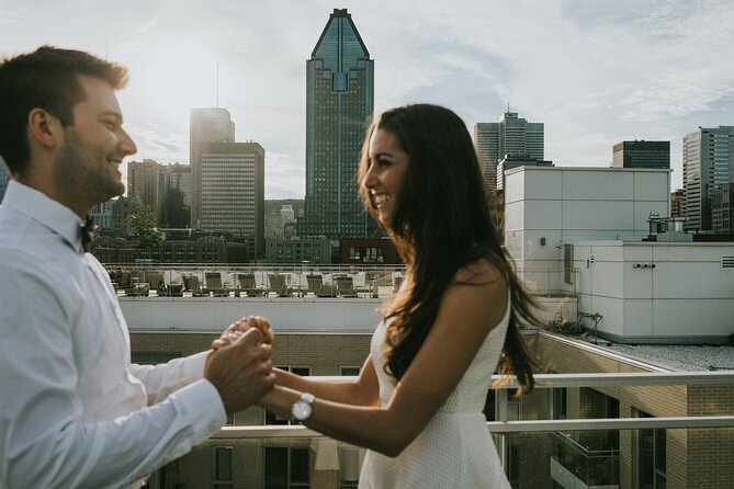 1-Hour Private Professional Photo Session Tour in Montreal - Tour Logistics