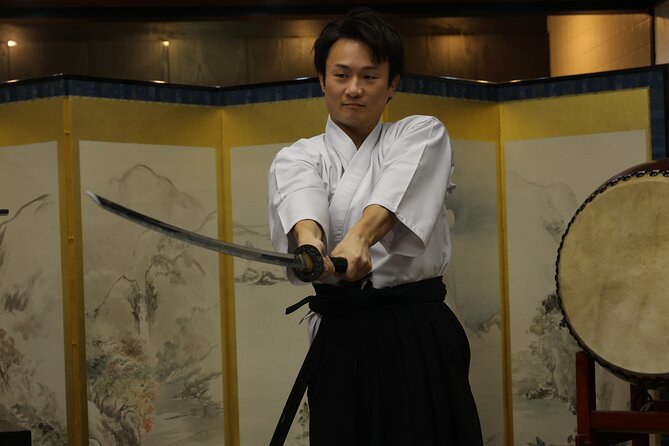 1 Hour Samurai Armor Photoshoot - Photographer and Translator