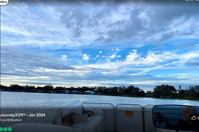 1 Hour Scenic Pontoon Day Cruise - Onboard Amenities and Features