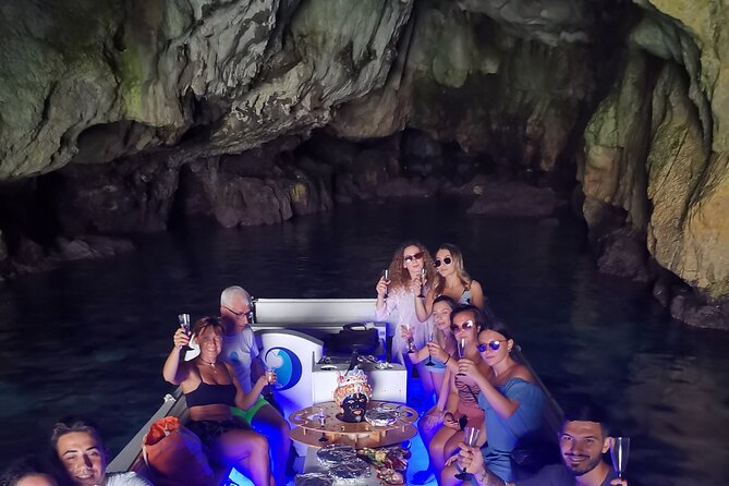 1-Hour Sea Caves and Boat Tour in Ortigia Syracuse - What to Expect