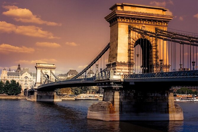 1 Hour Sightseeing Cruise in Budapest - Cancellation and Booking Policy