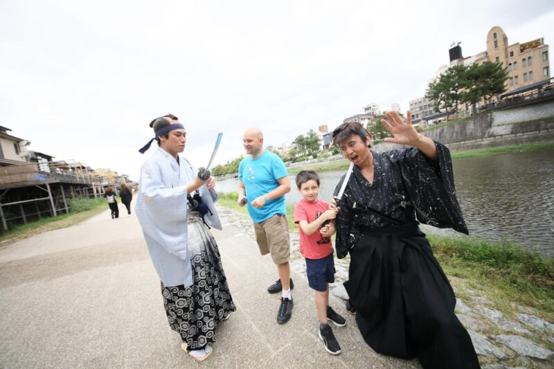 1 Hour Travel With a Samurai Photoshoot in Kyoto - Chanbara Experience
