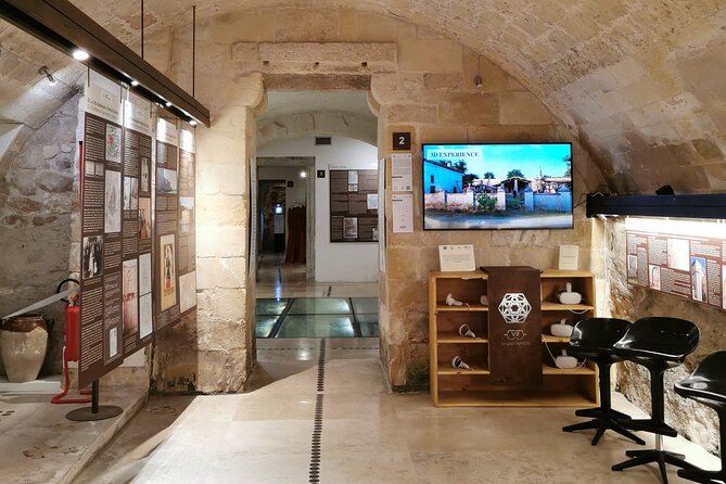 1 Hour Walking Tour The Ancient Jewish Quarter in Lecce - Key Points