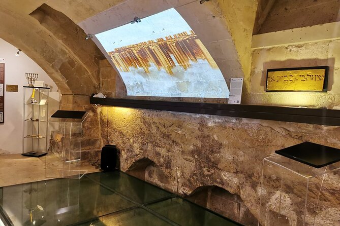 1 Hour Walking Tour The Ancient Jewish Quarter in Lecce - Historical Insights