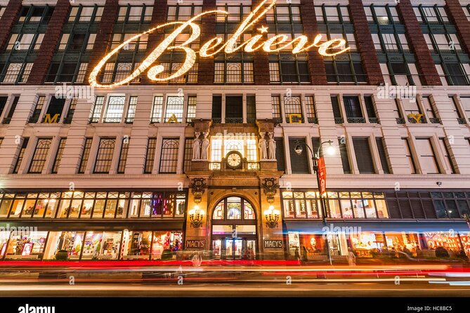 1 HR - Holiday Window Display Tour in a Vintage Car! - Customer Reviews and Ratings