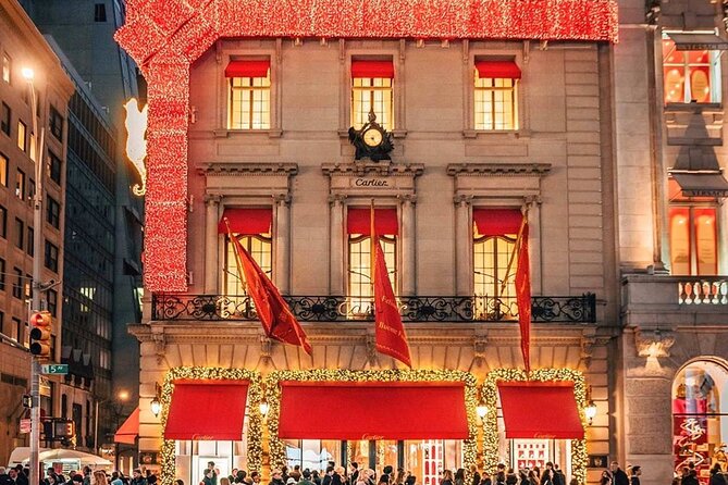 1 HR - Holiday Window Display Tour in a Vintage Car! - Vintage Car Experience