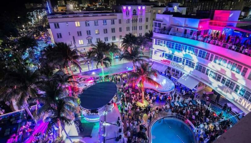 #1 Miami Pub Crawl + Clubbing Experience - The Sum Up