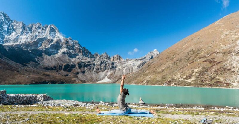 1 Month Adventure and Wellness Retreats in Pokhara - Retreat Structure
