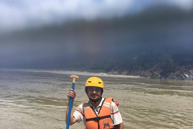 1 Night 2 Days Trishuli River Rafting Trip From Kathmandu With Private Car - What to Expect on the Rafting Adventure