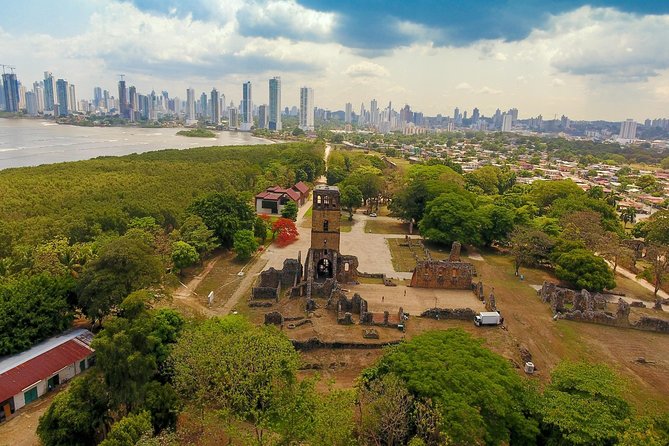 #1 Panama Stopover Tour - 2 Destinations 1 Fare - Train Ride Walk - Amador Causeway Experience